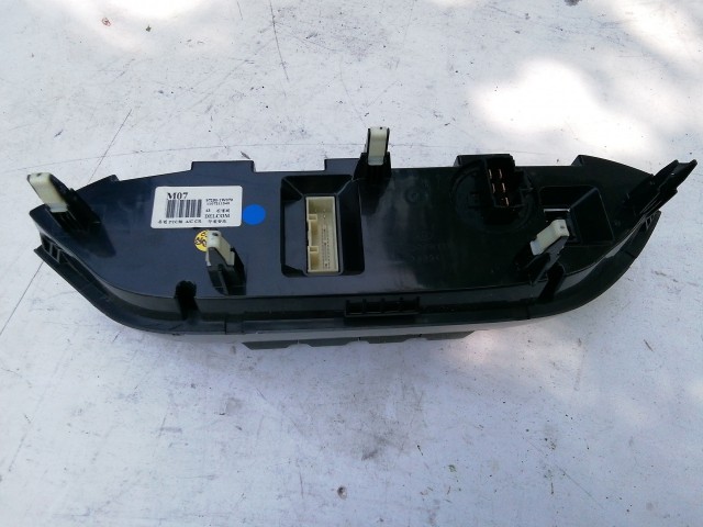 Kia Rio 2011-2017 fűtés kapcsoló 97250-1W070