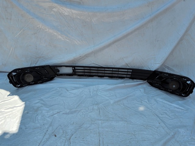 Fiat Tipo 2020-  utángyártott új alsó díszrács, nem ködlámpás kivitel 735754048