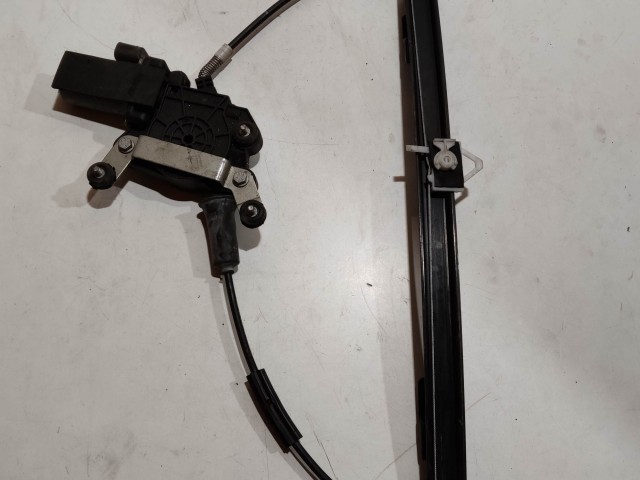 Fiat Albea jobb első elektromos ablakemelő