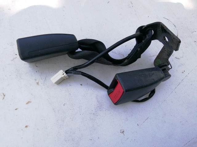 Kia Rio 2011-2017 hátsó középső biztonsági övcsat 89840-1W200HU