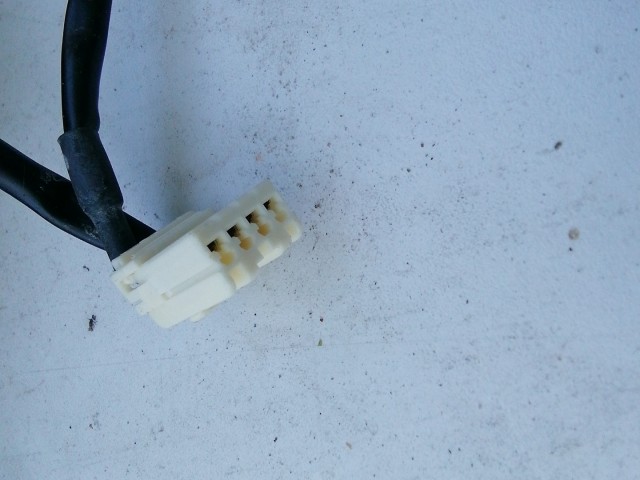 Kia Rio 2011-2017 hátsó középső biztonsági övcsat 89840-1W200HU