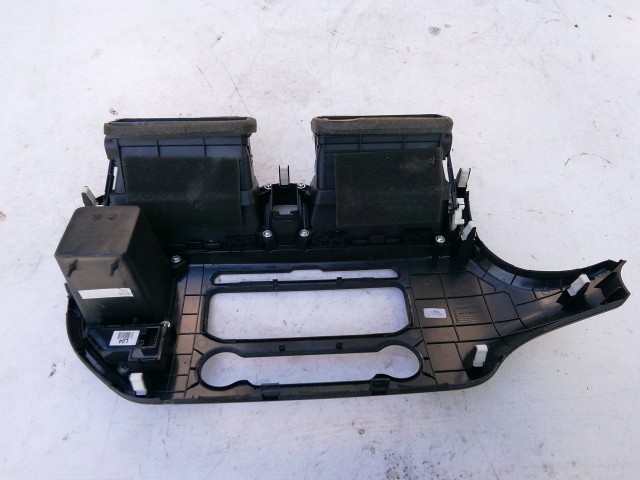 Kia Rio 2011-2017 2011-2017 Közép konzol használt 