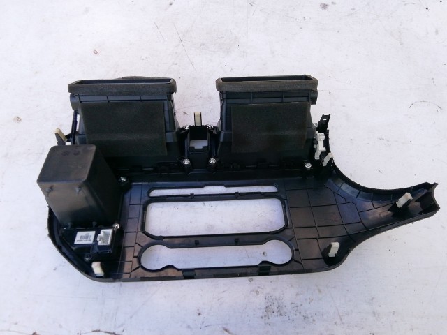 Kia Rio 2011-2017 2011-2017 Közép konzol használt 