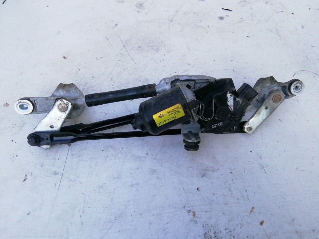 Kia Rio 2011-2017 első ablaktörlő motor mechanikával 98100-1W000