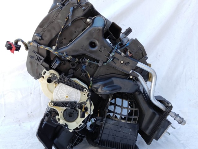 204325 Alfa Romeo Giulietta 2010-2020 digit klímás fűtésboksz 50509556