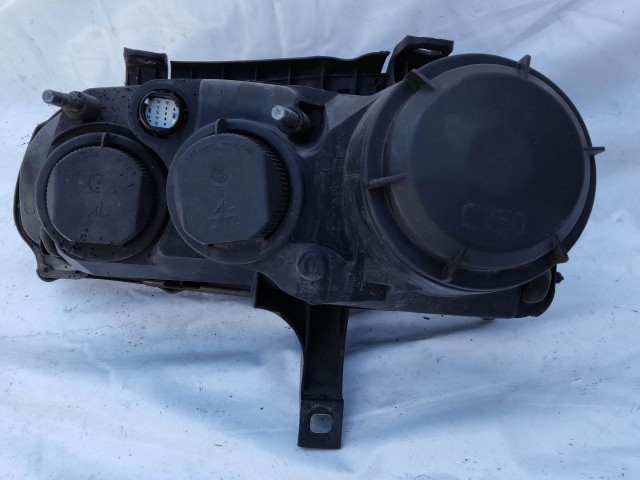 204328 Alfa Romeo 159 jobb első fényszóró 60682088