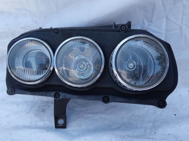 204330 Alfa Romeo 159 jobb első fényszóró, 1db izzótakaró kupak nélkül