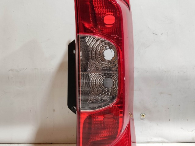 204341 Fiat Fiorino , Qubo, Citroen Nemo jobb hátsó lámpa 1353205080 izzófoglalat nélkül!!!!
