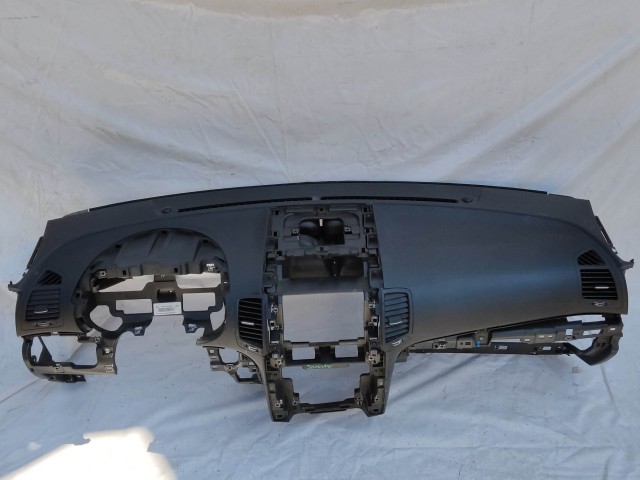 204349 Kia Sorento 2009-2015 műszerfal párna, utasoldali légzsákkal 847102P0001