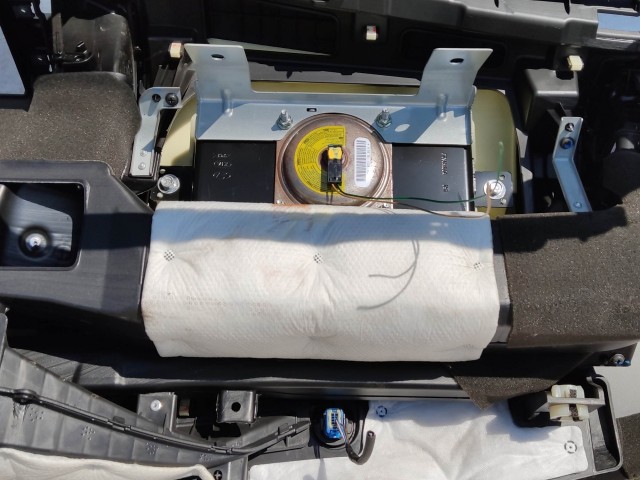 204349 Kia Sorento 2009-2015 műszerfal párna, utasoldali légzsákkal 847102P0001