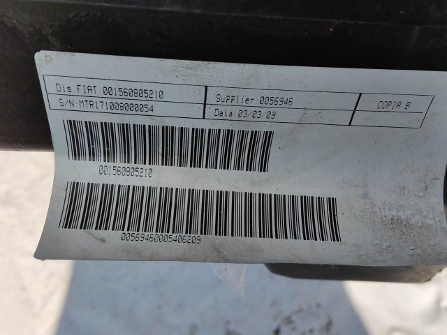 204357 Alfa Romeo 159 2005-2011 fekete színű műszerfal párna, utasoldali légzsákkal, a képen látható sérüléssel