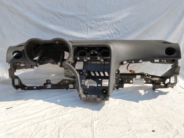 204358 Alfa Romeo 159 2005-2011 fekete színű műszerfal párna, utasoldali légzsákkal