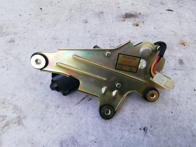 DR1 2009-2014 hátsó ablaktörlő motor S18-5611010