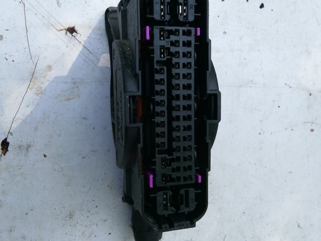 202270 Jeep Compass 2017-  Abs elektromos csatlakozó P04726567AH , 534437320, 25.0220-0846.4