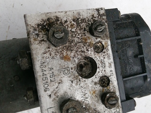 Fiat Punto I. 1993-1999 Bosch Abs  0265216417 , 46445106
