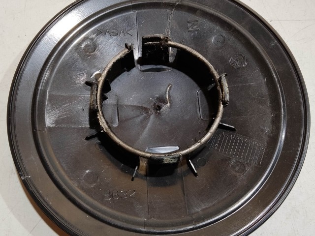 204400 Fiat 500 2007- felni közép kupak, a képen látható állapotban 51884863