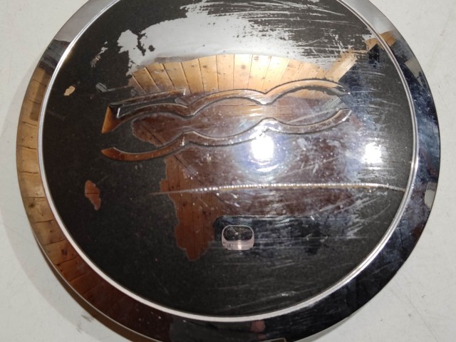 204432 Fiat 500 2007- felni közép kupak, a képen látható állapotban 51884863