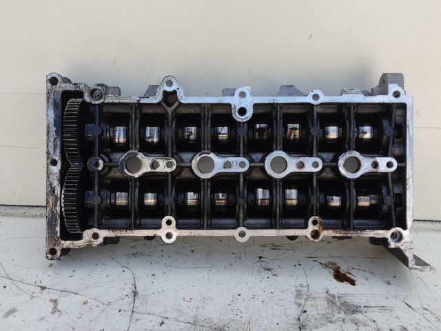 Alfa Romeo GT 2003-2010 1,9 16v Diesel vezérműtengelyház, vezérműtengelyekkel 46814177