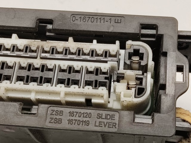 200290 Lancia Delta 2008-2014 ABS elektromos csatlakozó 51847730