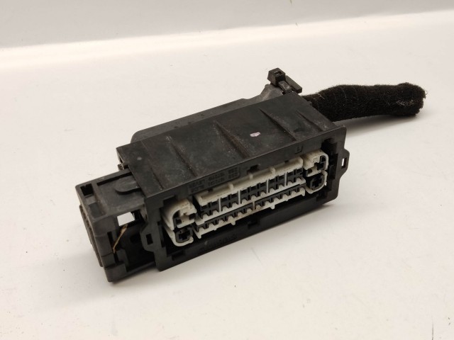 200290 Lancia Delta 2008-2014 ABS elektromos csatlakozó 51847730