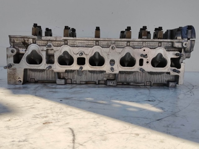202546 Fiat Stilo 2001-2007 2,4 20v hengerfej, szelepekkel 46440603