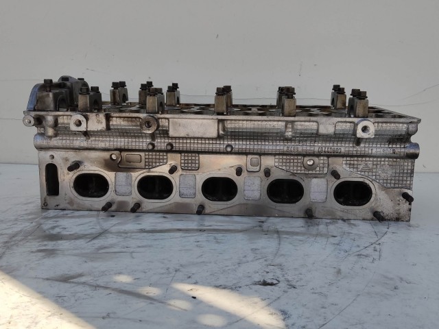202546 Fiat Stilo 2001-2007 2,4 20v hengerfej, szelepekkel 46440603
