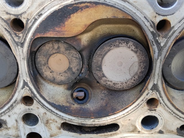 204442 Fiat Panda II. 1,2 8v benzin hengerfej, szelepekkel 55216417