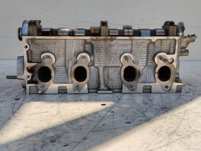 204445 Fiat Punto Evo 1,2 8v benzin hengerfej 55195018 