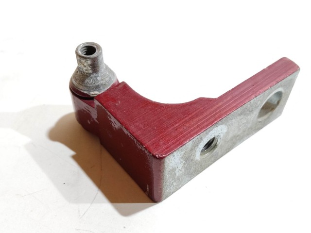 204526 Alfa Romeo, Fiat, Lancia bal oldali alsó ajtózsanér 51825649