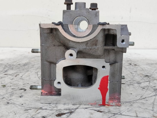 204547 Fiat Punto III. 1,2 8v benzin hengerfej, vezérnűtengely nélkül!!