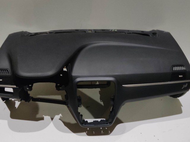 202667 Fiat Grande Punto  2005-2009 Műszerfal párna, a képen látható sérüléssel