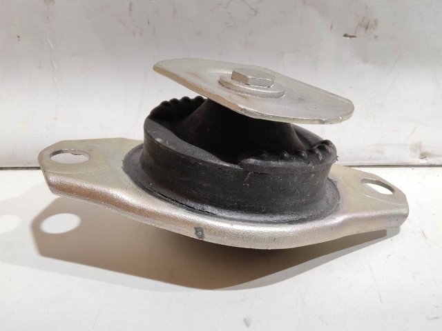 Alfa Romeo 145,146 1,4 16v Ts, Fiat Bravo, Brava 1,9 8v Diesel Td 75, utángyártott új alsó váltó tartó gumibak 46467329