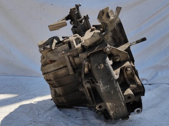 204576 Fiat Grande Punto  2005-2009 1,3 16v Diesel 90Le 6 sebességes váltó