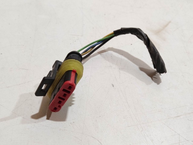 153628 Fiat Bravo 2007-2014 hátsó lámpa elektromos csatlakozó 51757544