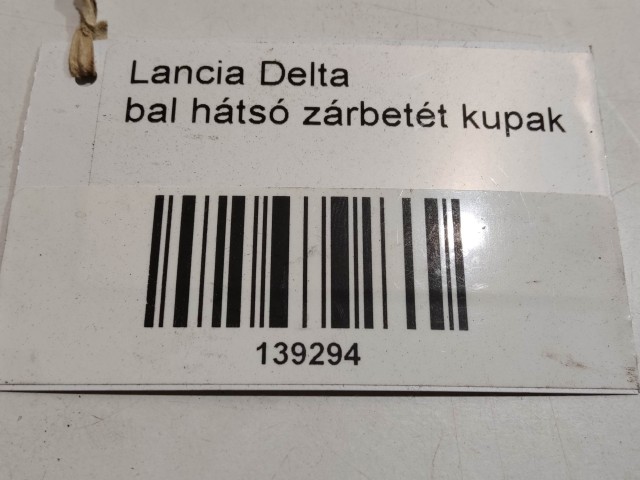Lancia Delta 2008-2014 Zárbetét kupak használt  bal hátsó
