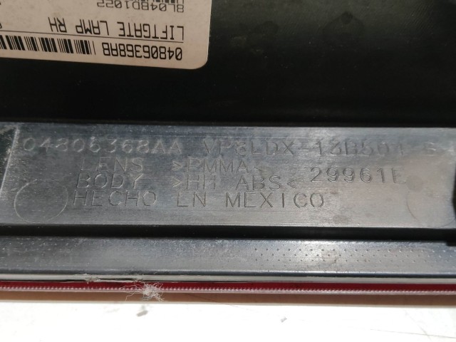 125620 Dodge Journey jobb hátsó belső lámpa 04806368AB