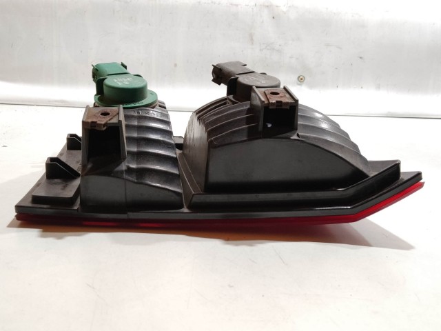 125621 Dodge Journey bal hátsó belső lámpa 04806369AB