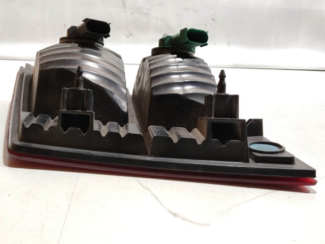 125621 Dodge Journey bal hátsó belső lámpa 04806369AB