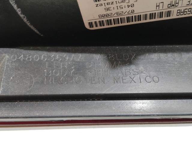 125621 Dodge Journey bal hátsó belső lámpa 04806369AB