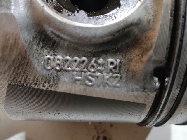 157064 Alfa Romeo 159 2,4 20v Diesel dugattyú hajtókarral 939A9000