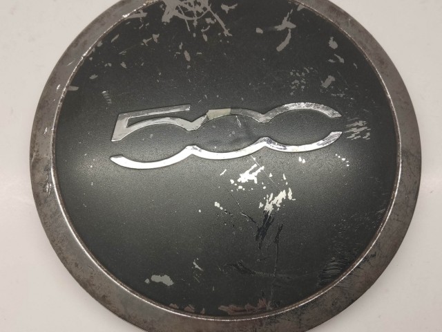 204631 Fiat 500 2007- felni közép kupak, a képen látható állapotban 51884863