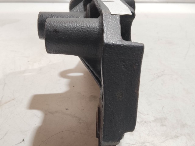 Alfa Romeo 159, Brera, Spider 3,2 v6 motor tartó vas bak 60695561