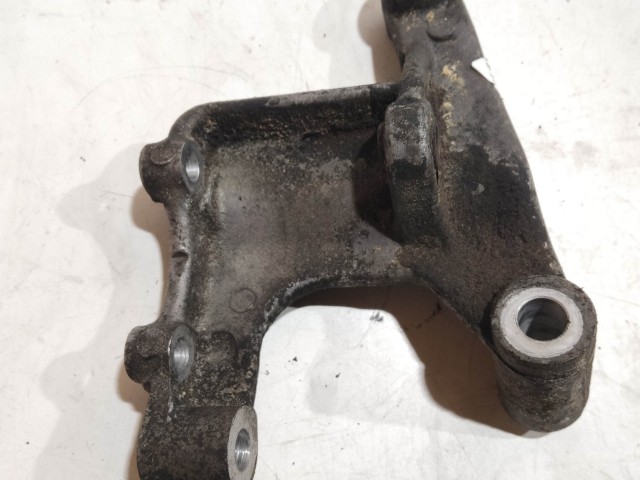 Alfa Romeo 159, Brera, Spider 3,2 v6 szervószivattyú tartó alu bak 55192287