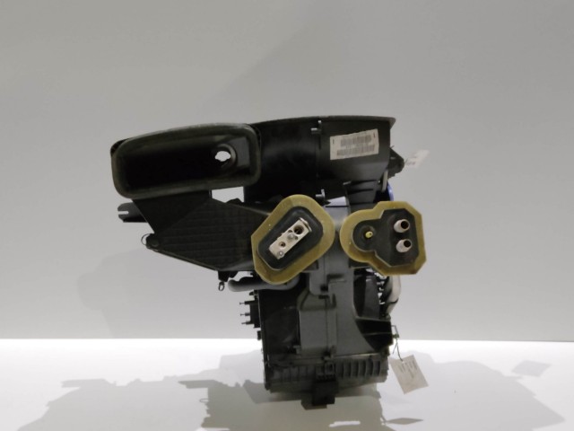 133997 Ford Fiesta 2008-2017 digit klímás fűtésboksz 8v5119b555ck