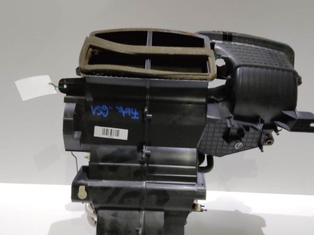 133997 Ford Fiesta 2008-2017 digit klímás fűtésboksz 8v5119b555ck