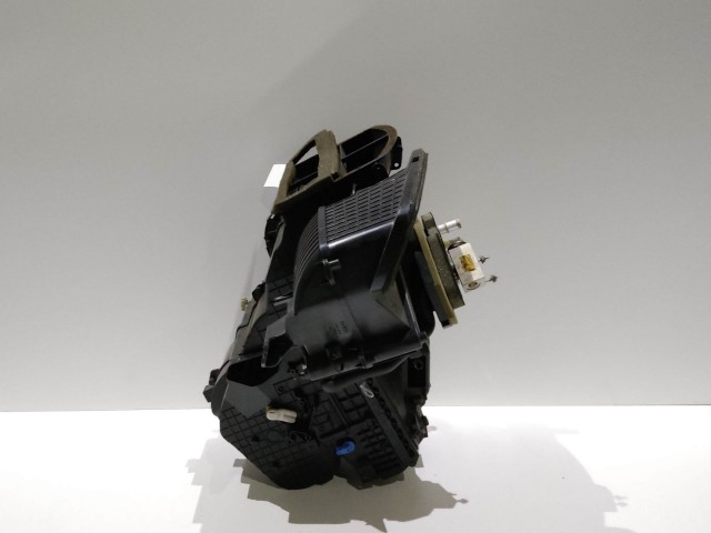 133997 Ford Fiesta 2008-2017 digit klímás fűtésboksz 8v5119b555ck