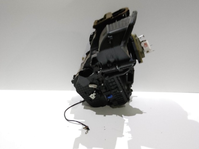 136035 Ford Fiesta 2008-2017 digit klímás fűtésboksz 8v5119b555fl