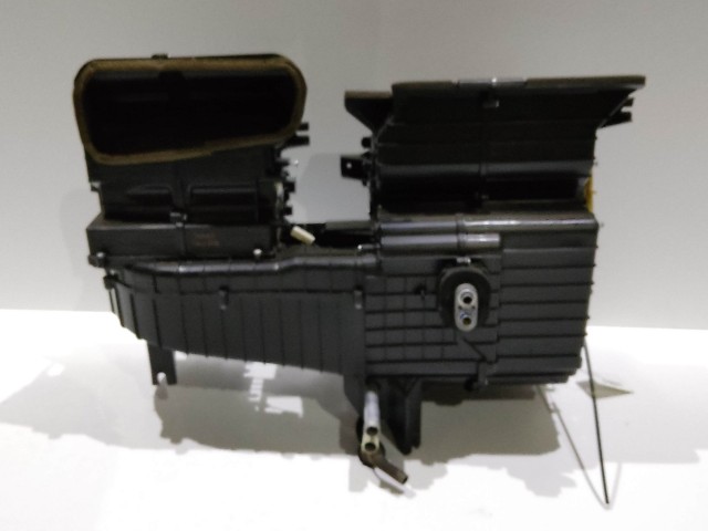 121787 Kia Rio 2005-2011 manuál klímás fűtésboksz