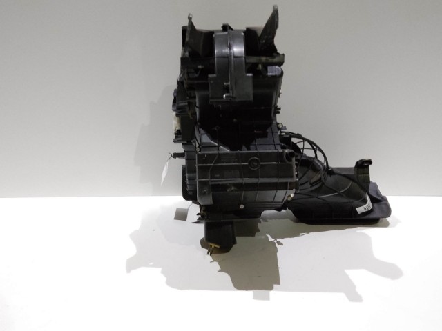 117384 Fiat 500 2007-2015 manuál klímás fűtésboksz, a képen látható sérüléssel