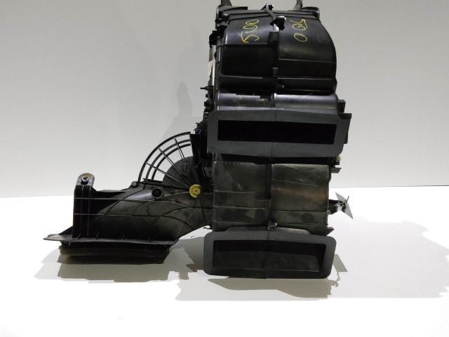 117384 Fiat 500 2007-2015 manuál klímás fűtésboksz, a képen látható sérüléssel